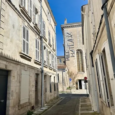 Charming Historic Center Διαμέρισμα *